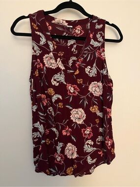 Old Navy Burgundy Floral V-Neck Camisole